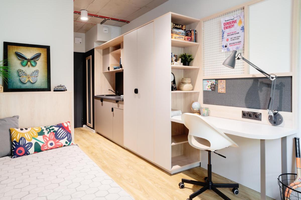 Chillout Dorm Warszawa Aparthotel Eksteriør bilde